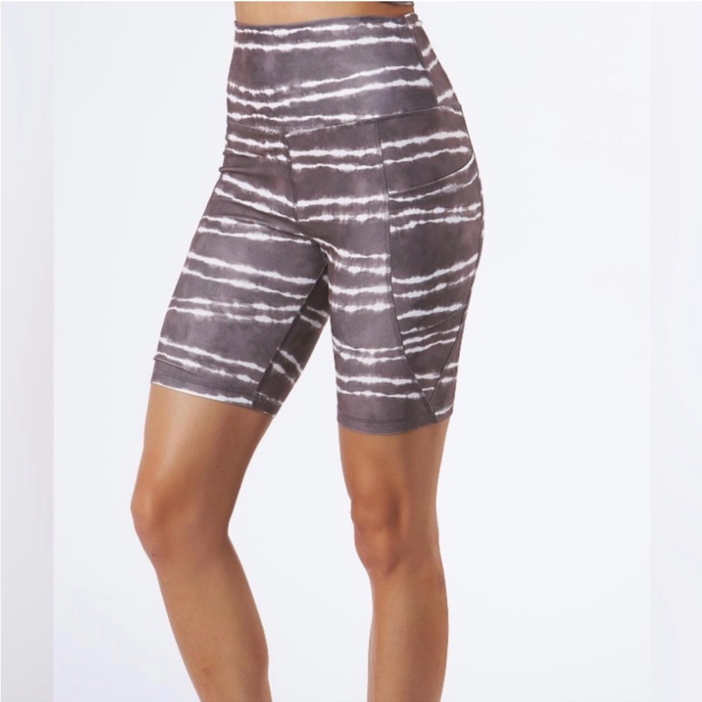 Scorpio Sol Thrill Seeker Bike Shorts Purple White Stripe Tie Dye. Pockets Large